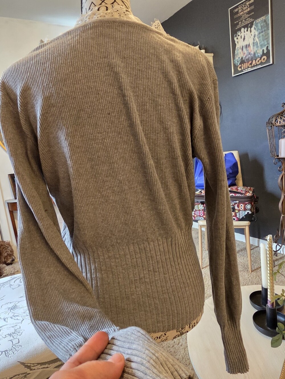 Gray Ribbed Button-Front Lace-Trim Cardigan Sweater - Picture 6 of 8